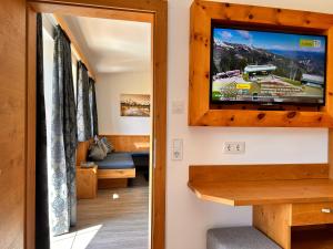 Μια τηλεόραση ή/και κέντρο ψυχαγωγίας στο La Montana Ski & Hiking LODGE