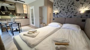 Ένα ή περισσότερα κρεβάτια σε δωμάτιο στο Garden Hill