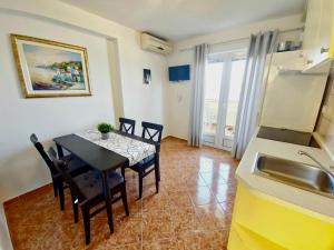 TV a/nebo společenská místnost v ubytování Apartment Jelena