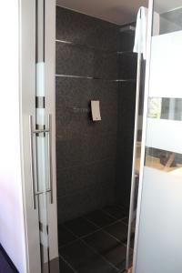 Koupelna v ubytování Amiga Hotel München Messe