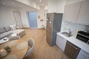 Kuchyň nebo kuchyňský kout v ubytování Center of Loutraki Ble Property5