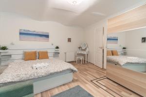 Comfy & Homy Vibe Apartment in the Heart of Budapest 1074 Budapest, Rákóczi út 78 kép - 2