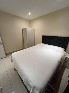 Voodi või voodid majutusasutuse Lovely Dublin Home - Just 15 Mins to City Centre toas