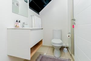 Ένα μπάνιο στο AYA Luxury Loft