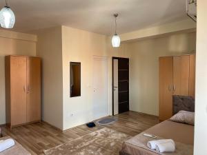 Postel nebo postele na pokoji v ubytování Hotel Balkan