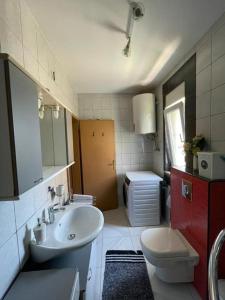 Ένα μπάνιο στο Apartman Mia