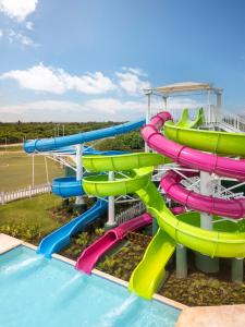a water slide at a water park at Nickelodeon Hotels & Resorts Punta Cana - Gourmet All Inclusive by Karisma in Punta Cana