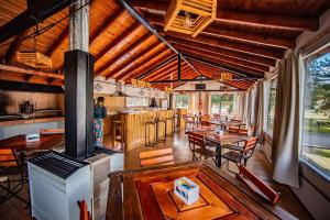 Gallery image of hosteria las cachi alojamiento in Esquel +19 photos