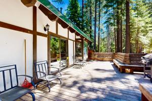 Balkón nebo terasa v ubytování Alpine Haven