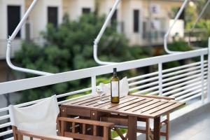 Balkón nebo terasa v ubytování Center of Loutraki Ble Property5