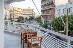 Balkón nebo terasa v ubytování Center of Loutraki Ble Property5