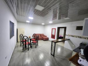 Posezení v ubytování Hostal Los Ángeles 1 + 5 fotografií