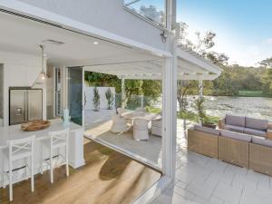 Μπαλκόνι ή βεράντα στο Luxury Hamptons Beachside Sanctuary