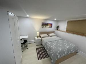 Afbeelding uit fotogalerij van Garden City-Private 1BR Full Apt in Halifax