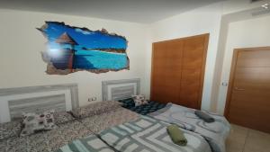 Posteľ alebo postele v izbe v ubytovaní Espectacular Chalet Adosado de lujo "Bienvenido al Paraíso"
