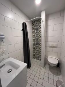 Ένα μπάνιο στο Strandhotel de Logerij Renesse +31 φωτογραφίες