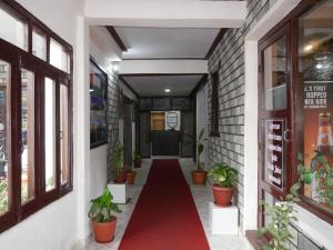 Imagem da galeria de Hotel Nevis em Pokhara