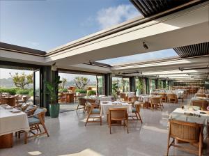 Um restaurante ou outro lugar para comer em The Peninsula Istanbul