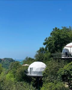 Paesaggio naturale nelle vicinanze di questo campeggio di lusso