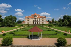 Vrt pred nastanitvijo Château Liblice