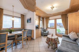 Μια τηλεόραση ή/και κέντρο ψυχαγωγίας στο Residence Diana Apartment 101