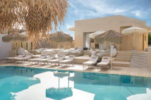 Bazén v ubytování Sunshine Boutique Hotel nebo v jeho okolí