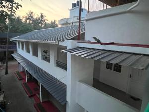 Balkoni atau teres di Avanthi Homestay