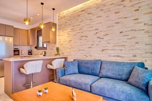 Кухня или мини-кухня в Christos Corfu Premium Suites
