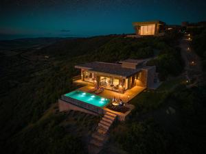 an overhead view of a house with a swimming pool at La Fiermontina Ocean in Larache
