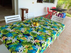 Gallery image of Chambres chez Maeva, bord de mer privé in Uturoa +20 photos