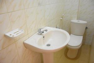 Bagno di Insa Guest House Kandy