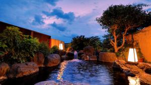 A garden outside Omoideno Jinde