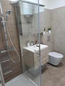 Bilik mandi di Apartman Bella 3