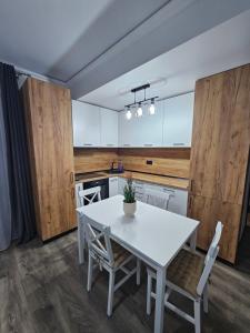 Imagine din galeria proprietății Lora's Place Cluj Napoca în Cluj-Napoca +5 fotografii