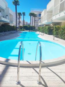 Bazén v ubytování Wave Resort nebo v jeho okolí