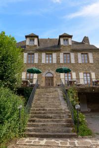 Zdjęcie z galerii obiektu Logis Hôtels - Hostellerie des Lauriers - Hôtel et Restaurant w mieście Alban