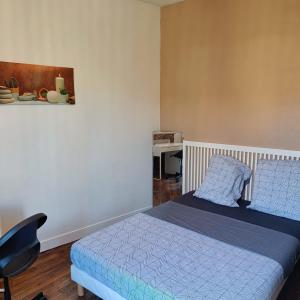 Gallery image of Chambre mignon in Argenteuil