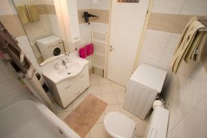 Kúpeľňa v ubytovaní Apartmani Pašalić