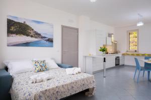 ครัวหรือมุมครัวของ Villa Luna -Parking-Garden -View - WiFi- Beach