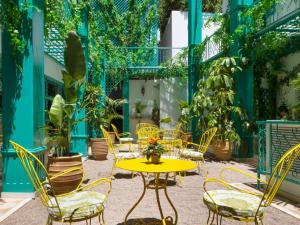 Zahrada ubytování ibis Styles Athens Routes