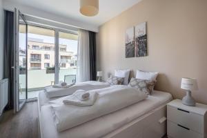 Corvex Apartment with balcony 1082 Budapest, Corvin sétány 5 kép - 2