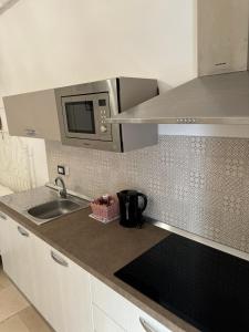 Kuchyň nebo kuchyňský kout v ubytování Mari home