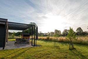 Hofparken Wiltershaar外面的花园