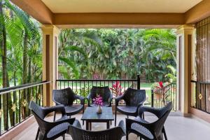 Seashell Suites and Villas- Candolim Goaにあるバルコニーまたはテラス