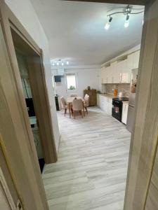 Kuchyň nebo kuchyňský kout v ubytování Elkos Apartment