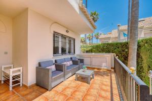 Balkón nebo terasa v ubytování 1107 Marbella Beach Front House