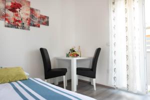 Postel nebo postele na pokoji v ubytování Apartment Poreč Anita + 14 fotografií