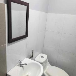 Koupelna v ubytování Borj Hotel