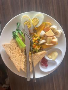 Comida no hostel ou em algum lugar perto