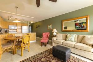 Posezení v ubytování Kihei Akahi Resort - Unit C505